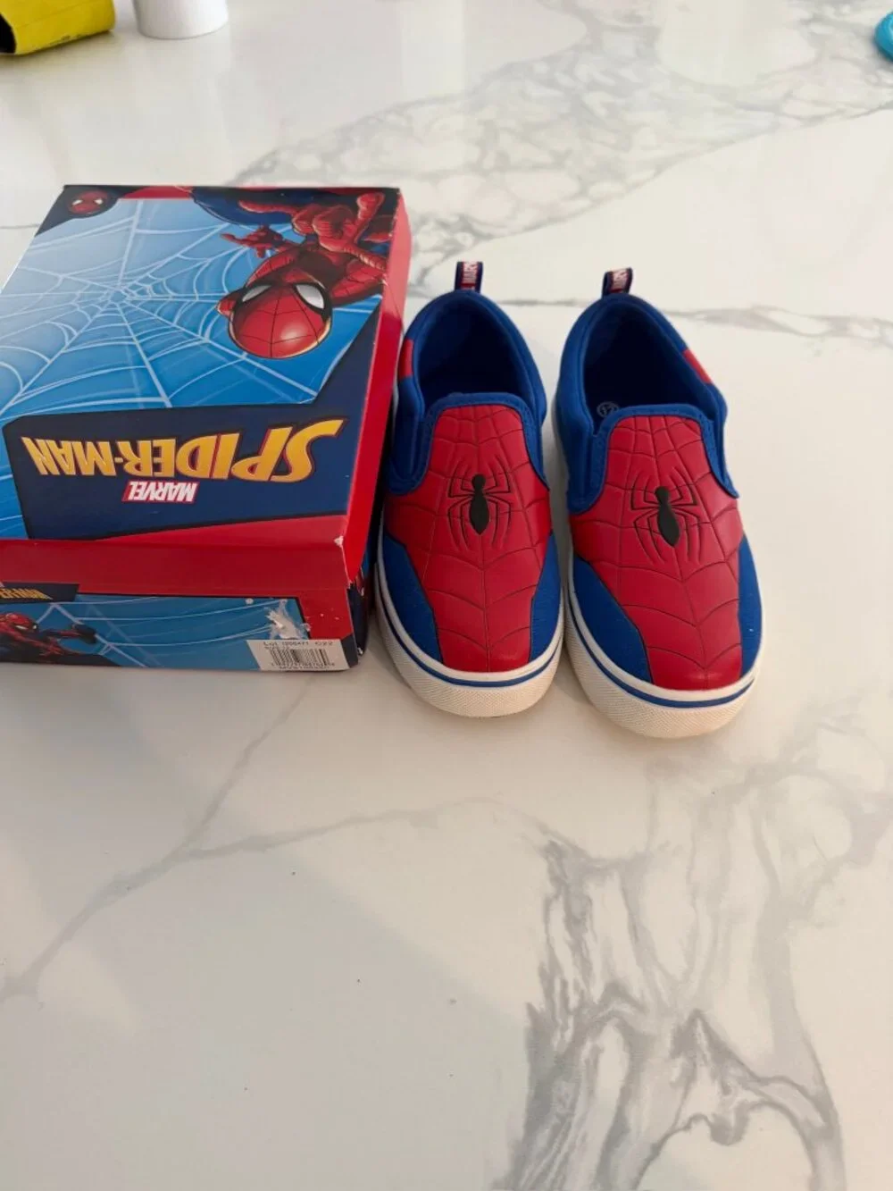 Spideman Slides for Boys size 12